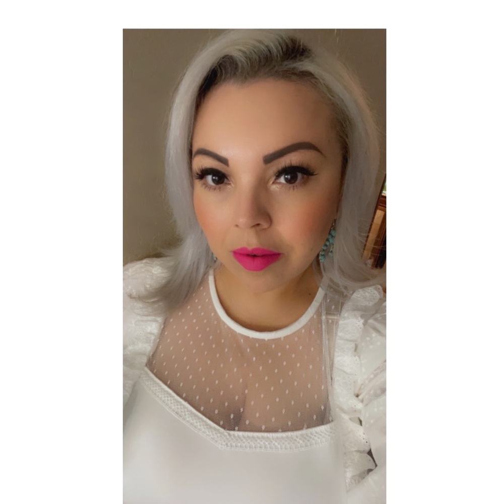 Meet your Posher, Maribel